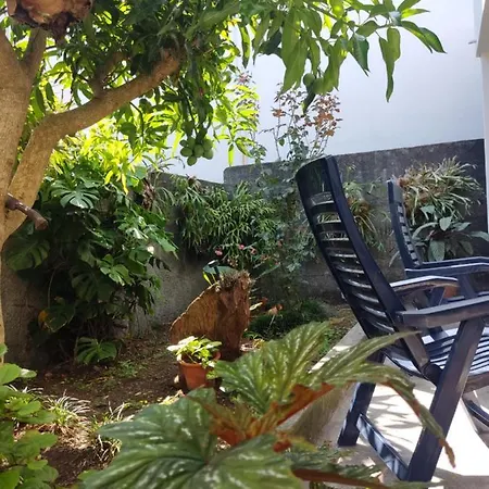 Проживание в семье Casa Da Avo Rosa Сан-Висенти