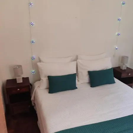 Δωμάτια σε οικογενειακή κατοικία Casa Da Avo Rosa São Vicente