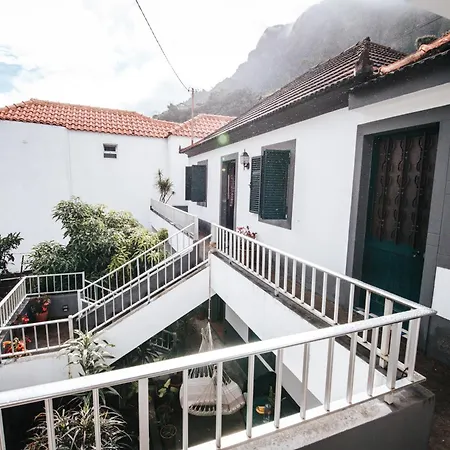 Проживание в семье Casa Da Avo Rosa