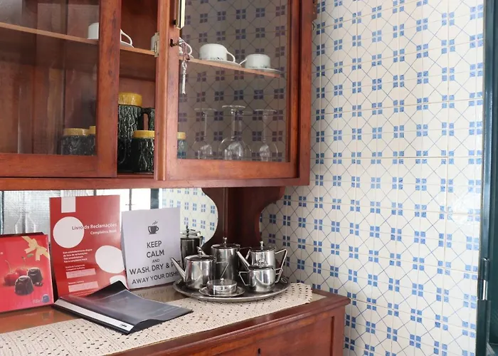 Casa Da Avo Rosa Homestay *