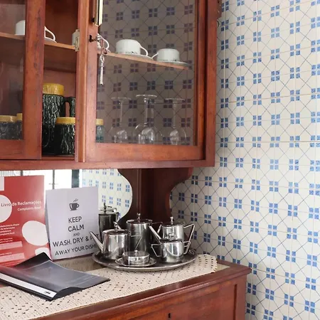 Casa Da Avo Rosa ホームステイ *