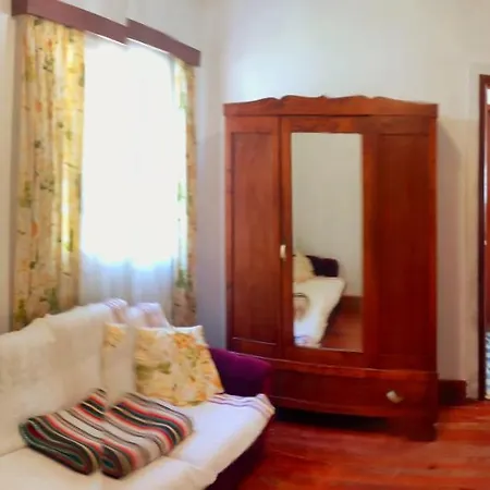 Casa Da Avo Rosa Homestay *